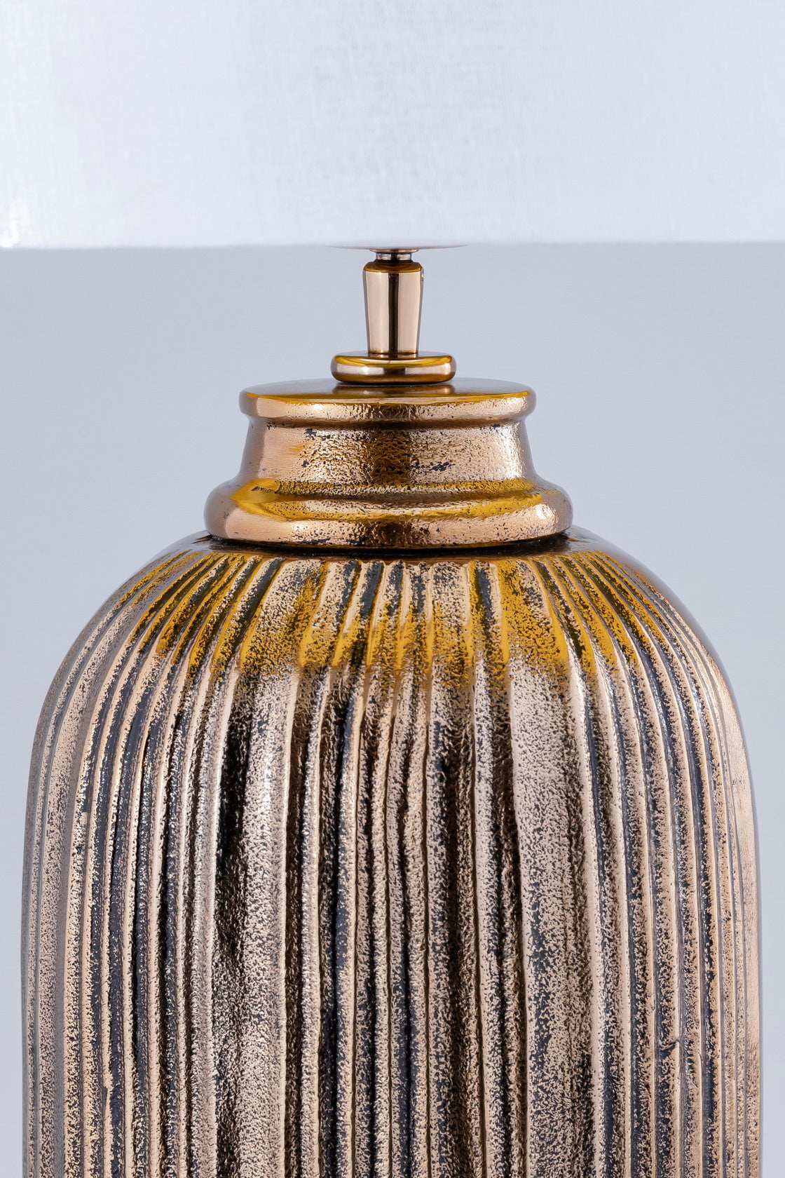 Detroit Table Lamp